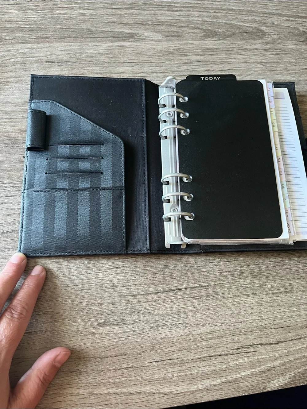 DAY-TIMER Black Striped Vinyl 6-Ring Organizer Binder Planner Cover Snap Close